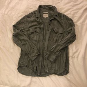 AMERICAN EAGLE UTILITY BUTTON UP SHIRT